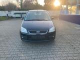 Ford C-Max 1,8 l Ghia - Ford C-Max aus 2004: Ghia