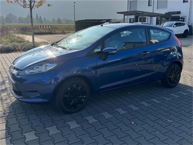 Ford Fiesta - Anfängerauto mit neuem TÜV