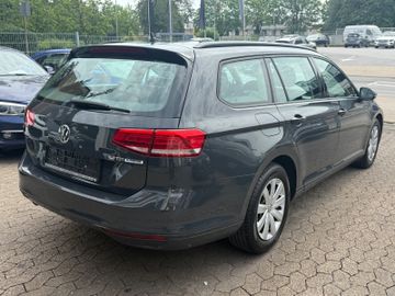 Volkswagen Passat - 7