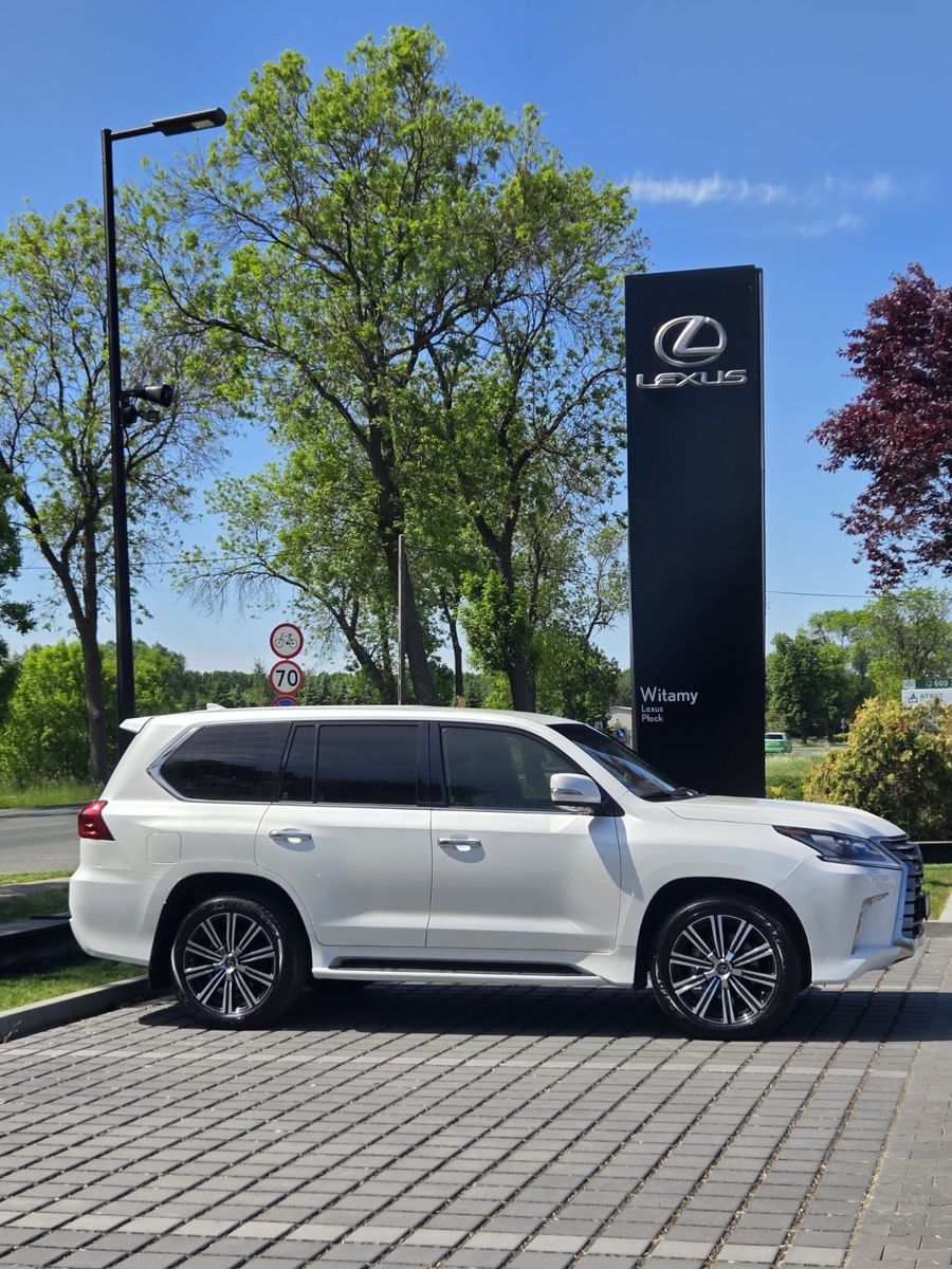 LEXUS LX 450