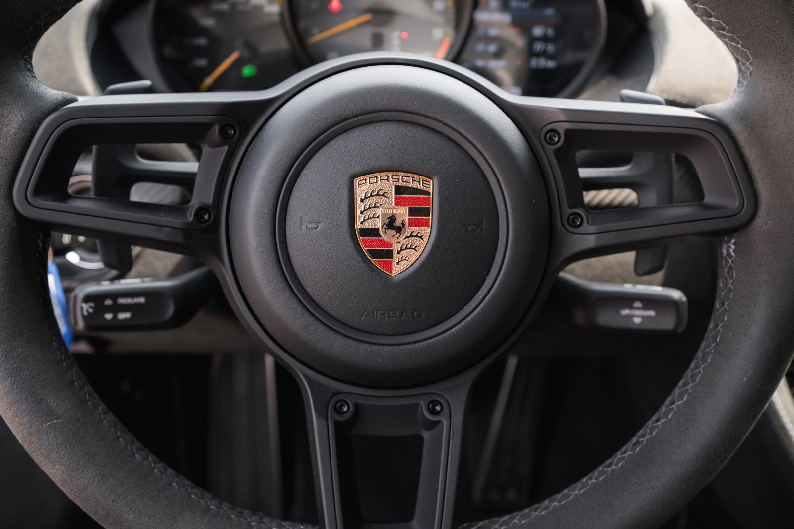 Fahrzeugabbildung Porsche 718 GT4 RS-Weissach-PTS-Lift-LED-Steuer-Folie