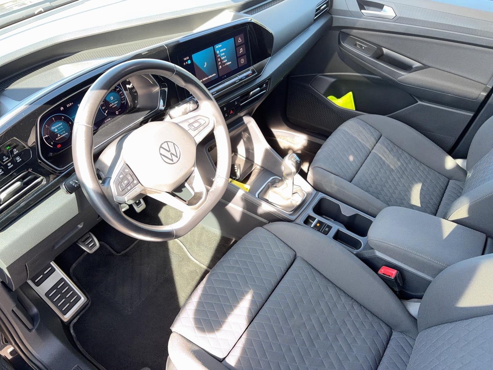 Volkswagen Caddy Life Dark Label 75kW CarPlay AHK Pano LED