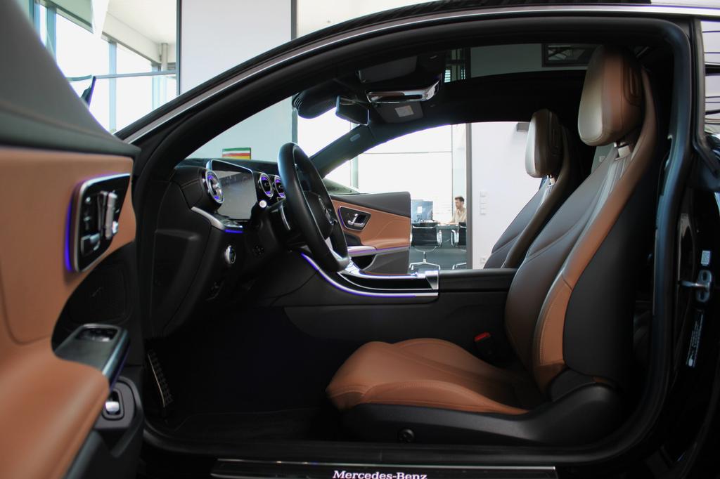 Mercedes-Benz CLE 200