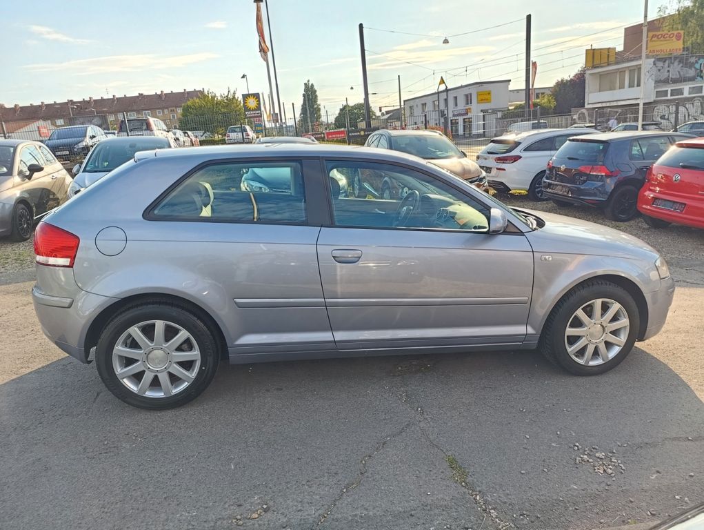 Audi A3 1.6 Attraction*KLIMA*NUR 150TKM*ALUS*ISOFIX*