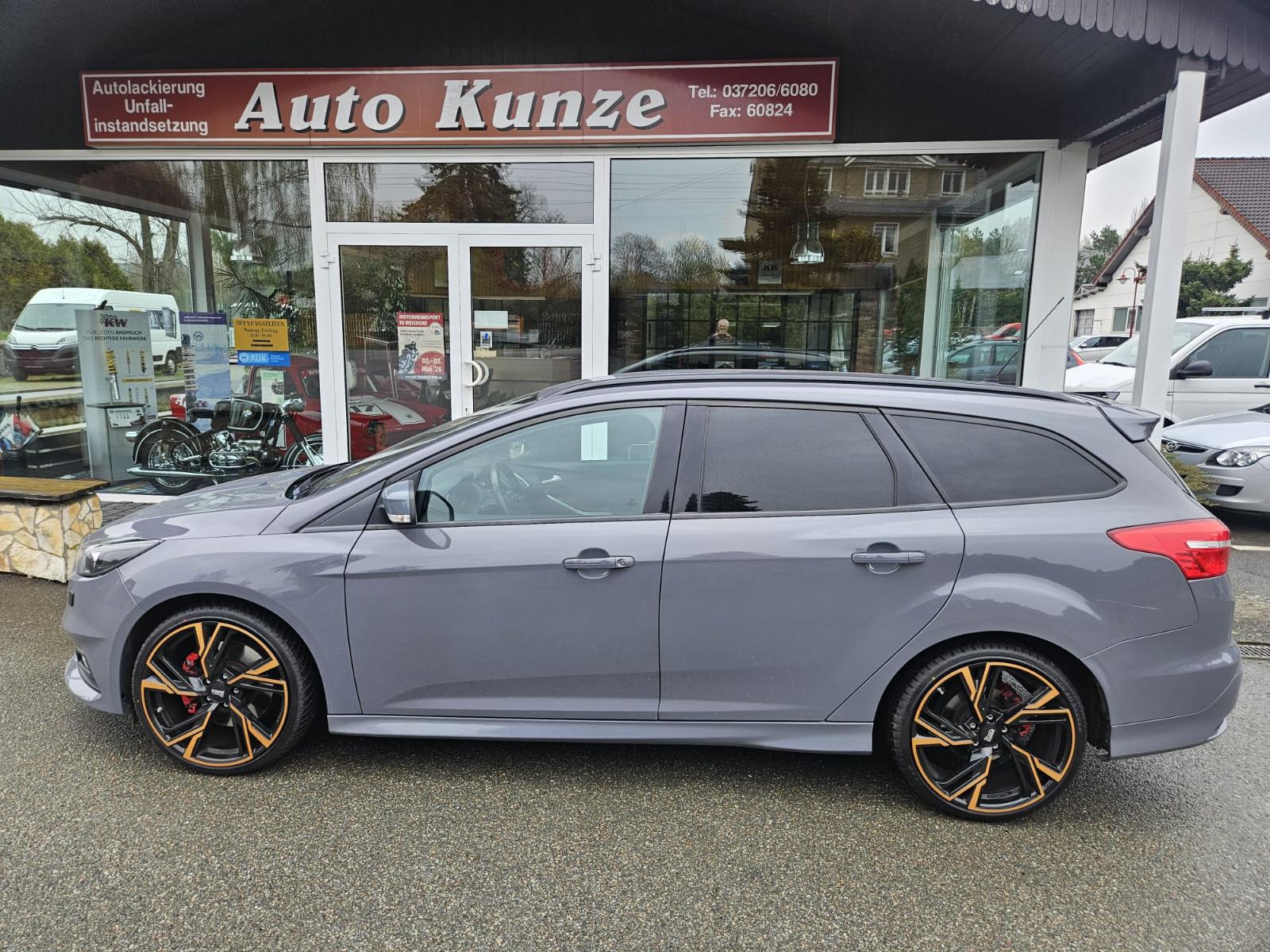 Ford Focus Turnier ST