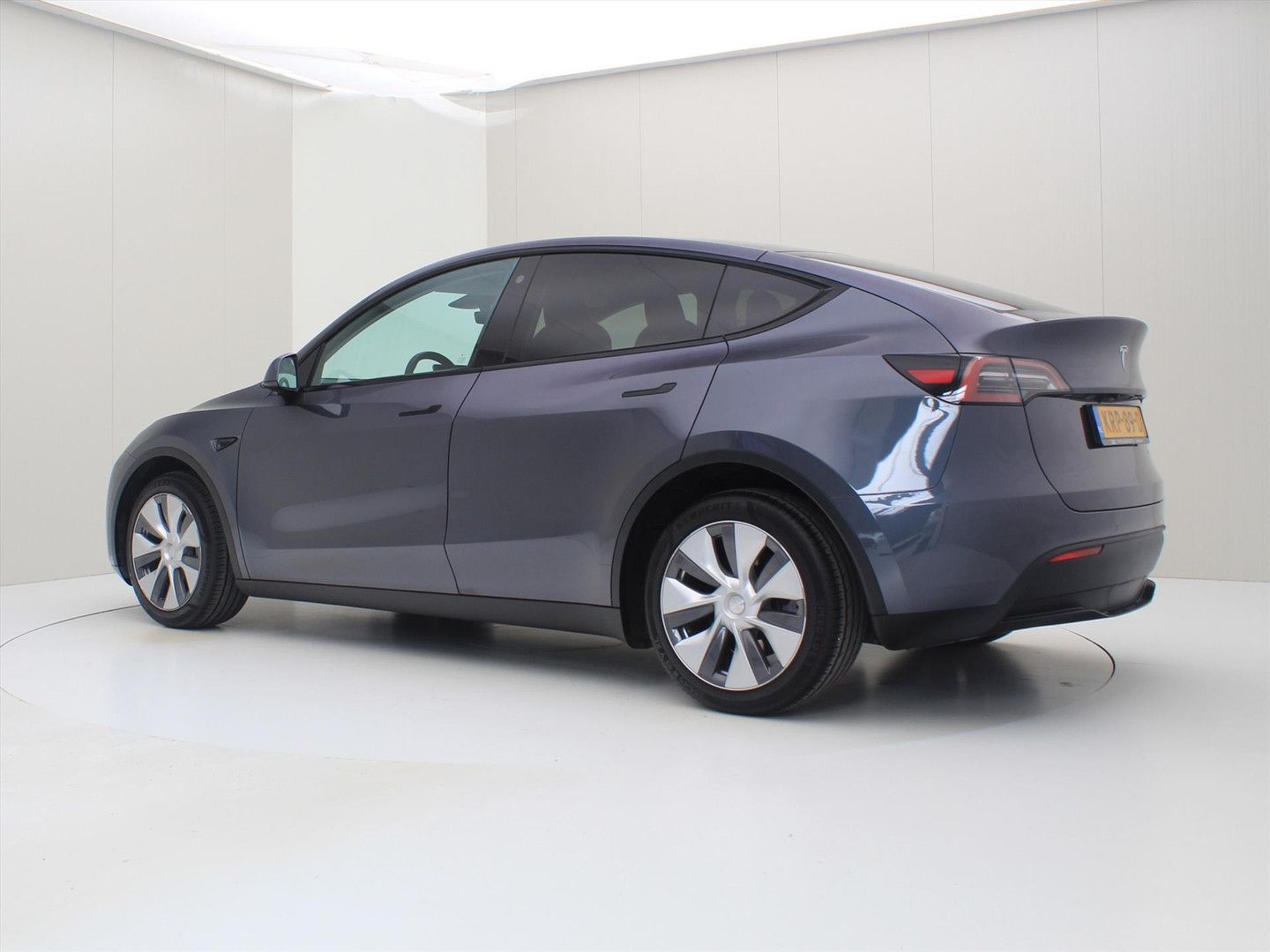 Tesla Model Y Long Range AWD 75kWh 351pk AMD RYZEN 93% imagem 3