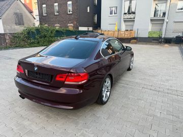 BMW 325 - 6