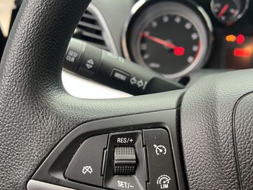 Opel Mokka - 12