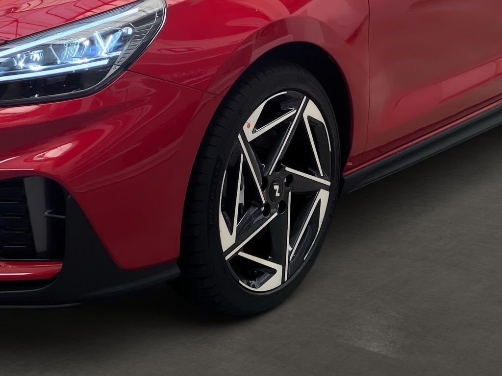 Fahrzeugabbildung Hyundai i30 FL Kombi (MY25) 1.5 T-GDI (140 PS) 48V 6-MT