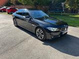 BMW 535d xDrive A - - BMW 535 mit Diesel-Antrieb: Schwarz, Limousine