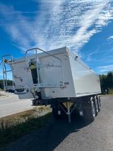 Fliegl DHKA 25m3 3 Achs Sattelkipper Alu 25 - Fliegl LKWs