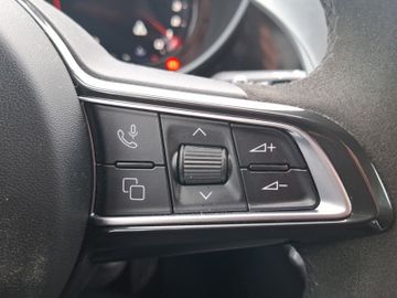 Alfa Romeo Giulia Quadrifoglio 2.9 V6 Bi-Turbo Kam.+KeyLess