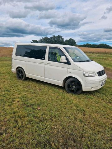 Volkswagen VW T5 Transporter