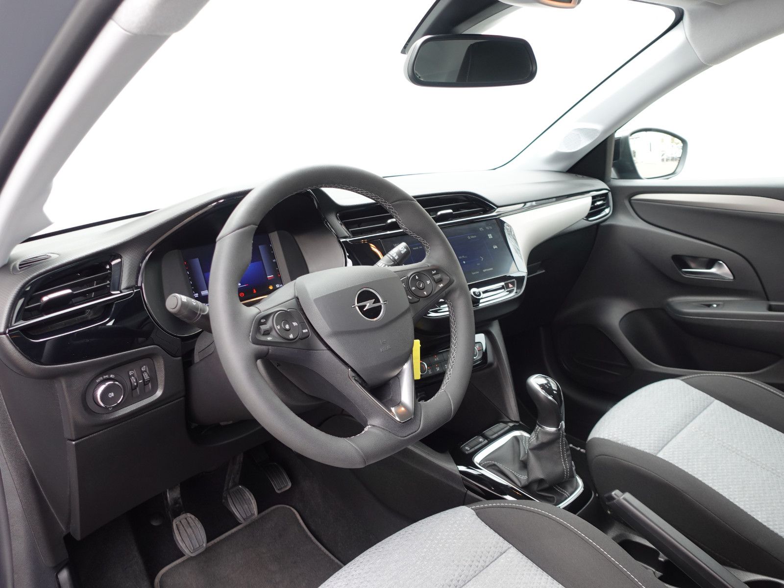 Fahrzeugabbildung Opel Corsa 1.2 Edition Allwetter,PDC,Kamera,Klima,DAB
