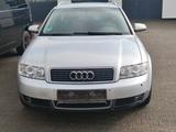 Audi A4 2.0 multitronic Avant - - Audi A4 aus 2001: Kombi