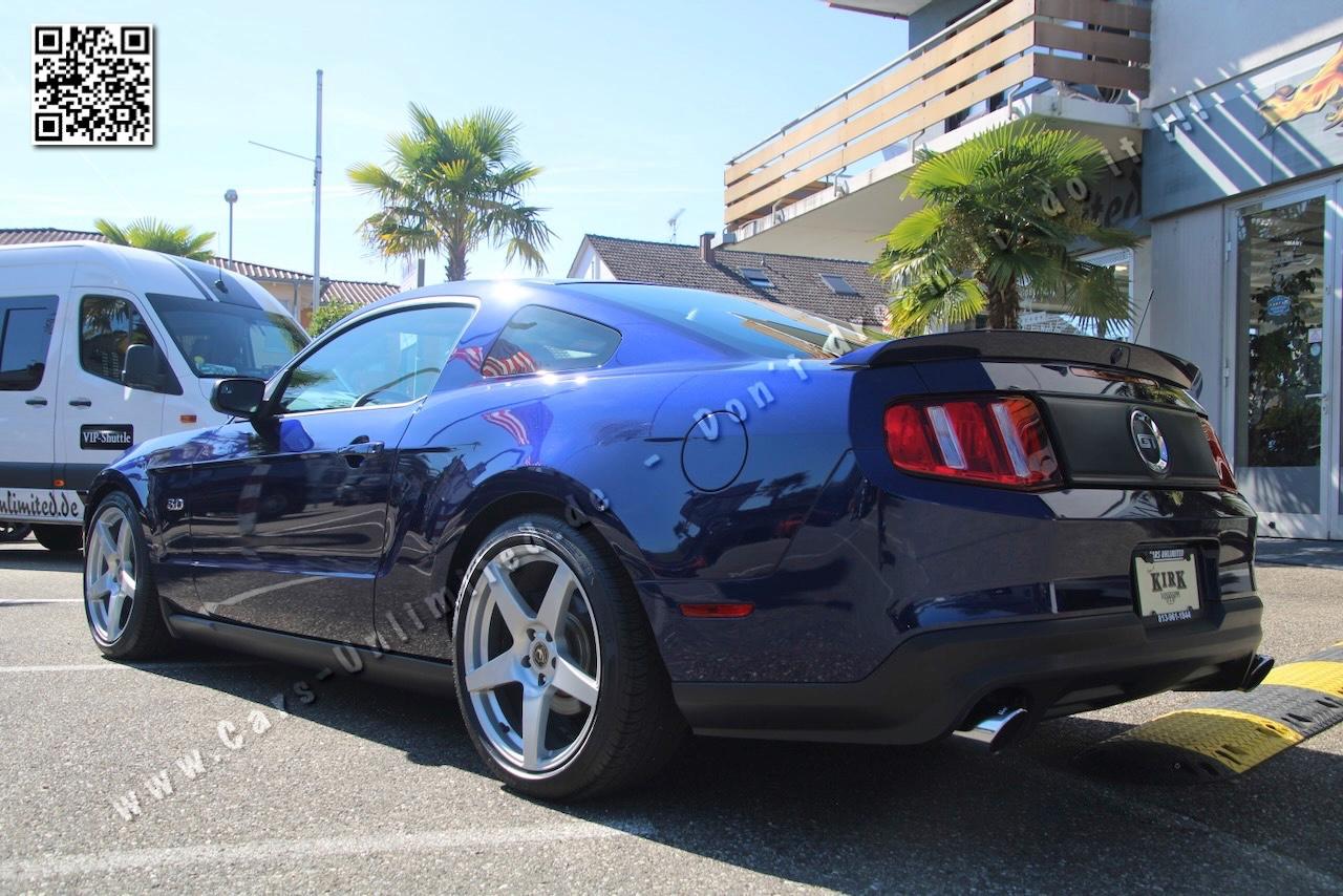 Ford Mustang GT Coupe 5.0 - wenig Laufleistung - TOP