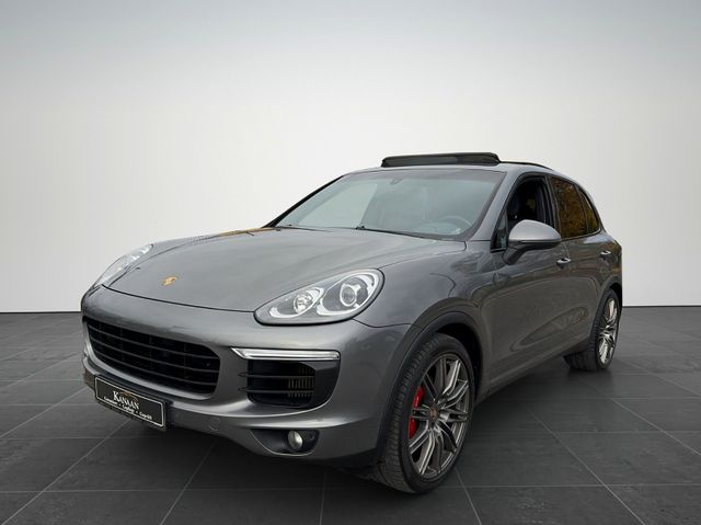 Porsche Cayenne Diesel*ROT Gurte/Bremse*Panorama*Chrono*