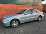 Mercedes-Benz E 220 CDI - Aut. - erst 100000 Km. - Top-Zustand - Mercedes-Benz E 220 aus 2006: Cdi
