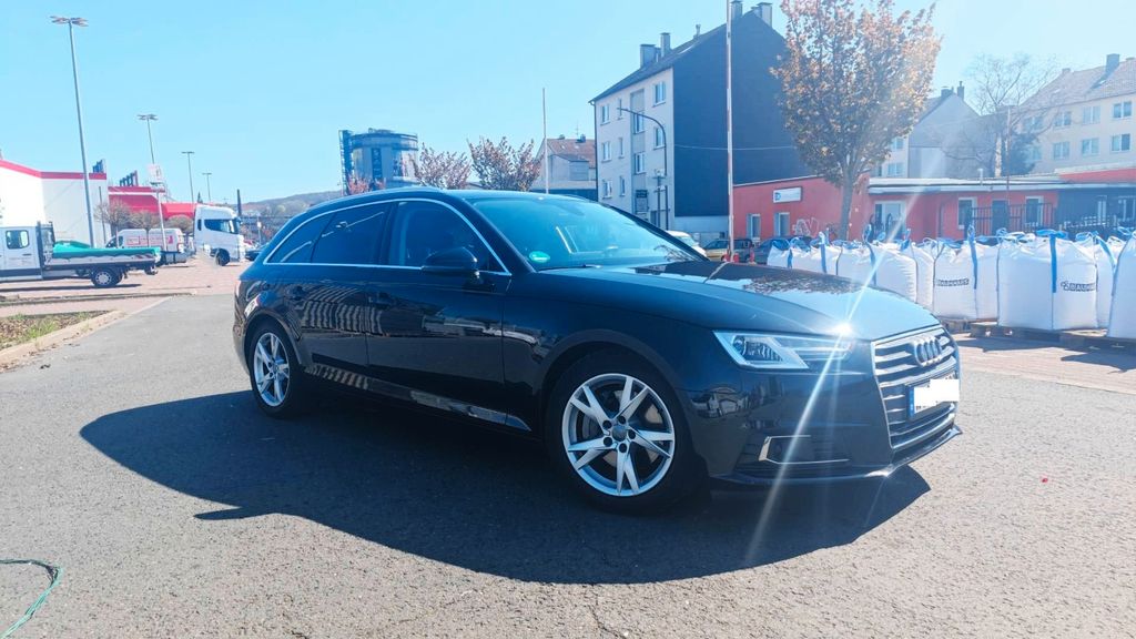 Image of Audi A4
