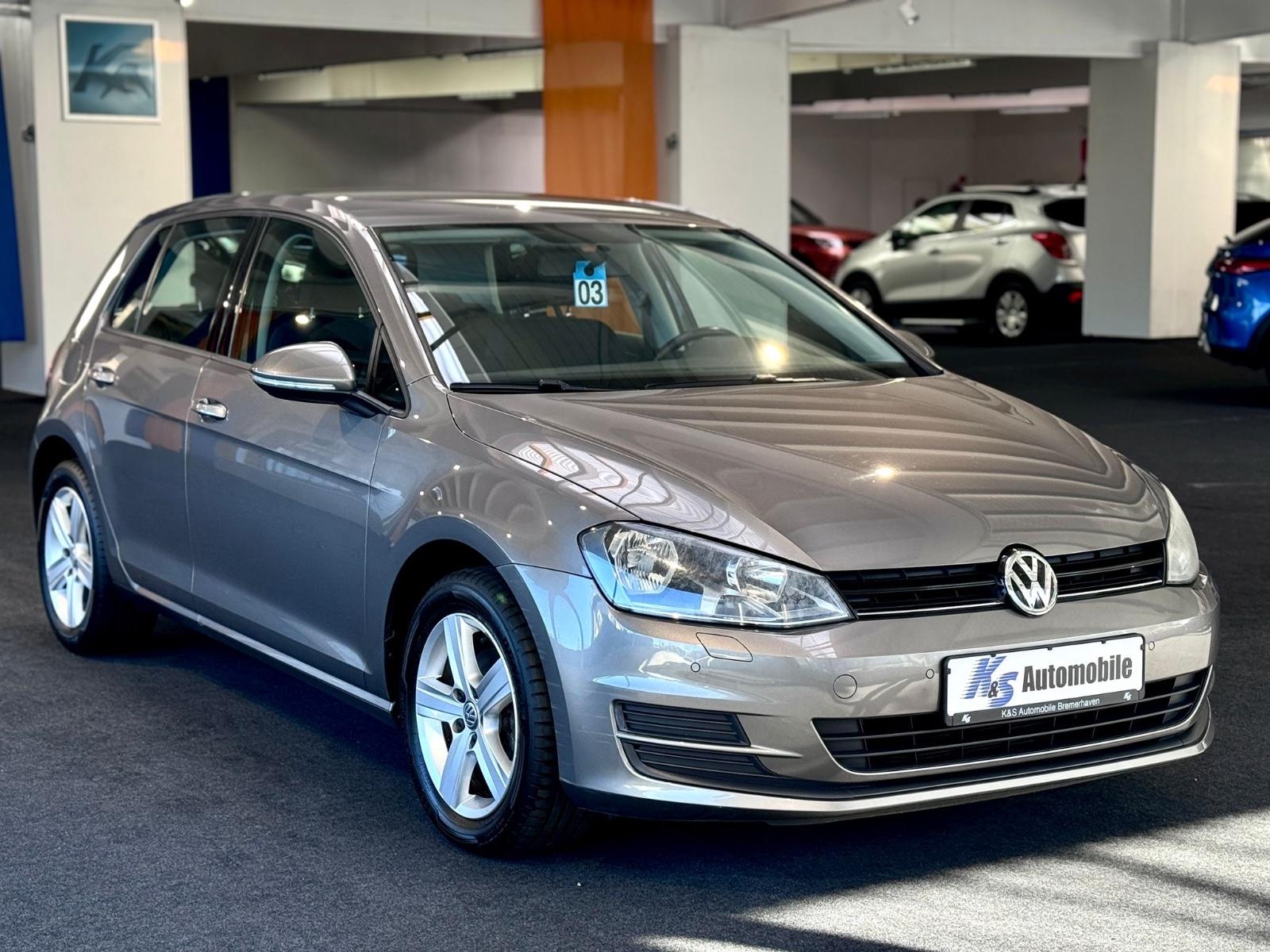 Volkswagen Golf VII Lim. Comfortline DSG*SITZH.*PDC*KLIMAA*