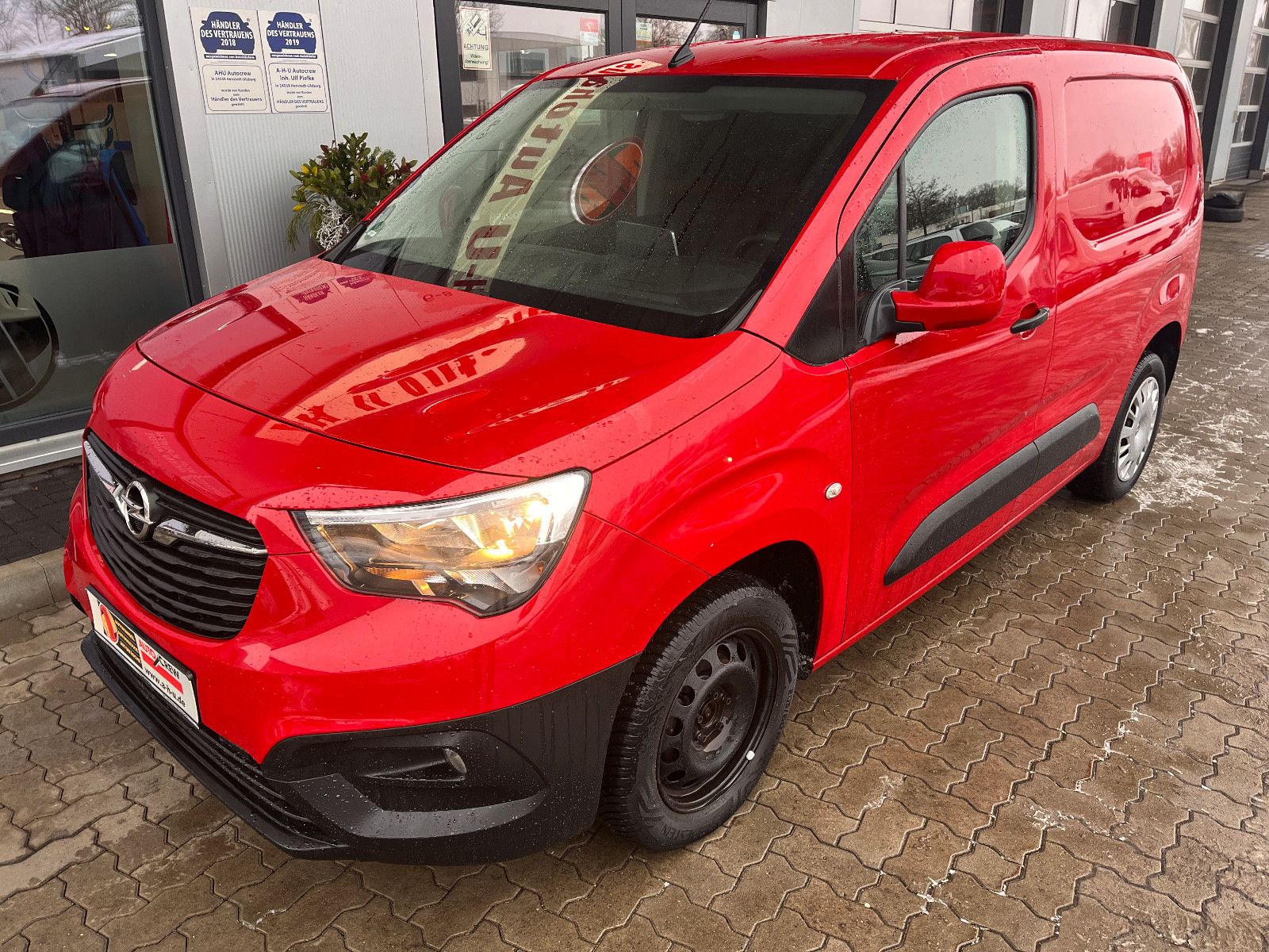 Fahrzeugabbildung Opel Combo E Cargo Edition