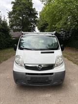 Opel Vivaro zu Verkaufen - gebrauchte Opel Vivaro aus dem Jahr 2011