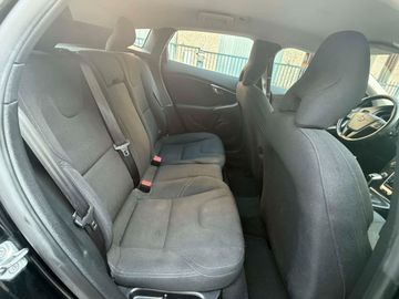 Volvo V40 - 12