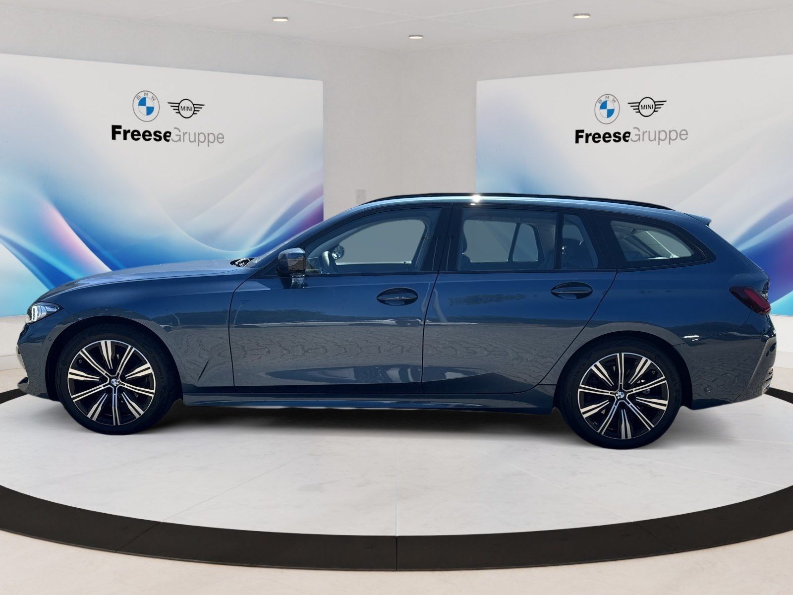 BMW 320d xDrive Touring 360° HEAD-UP RFK HIFI XDRIVE foto 3