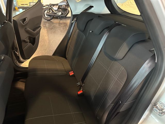 Fahrzeugabbildung Ford Fiesta Cool & Connect*NAVI*SHZ*CarPlay*TEMPOMAT
