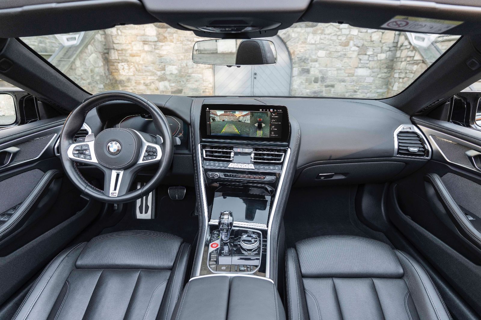 Fahrzeugabbildung BMW M850 i xDrive M-TECHNIC H&K LED 360° CABRIO TOTW