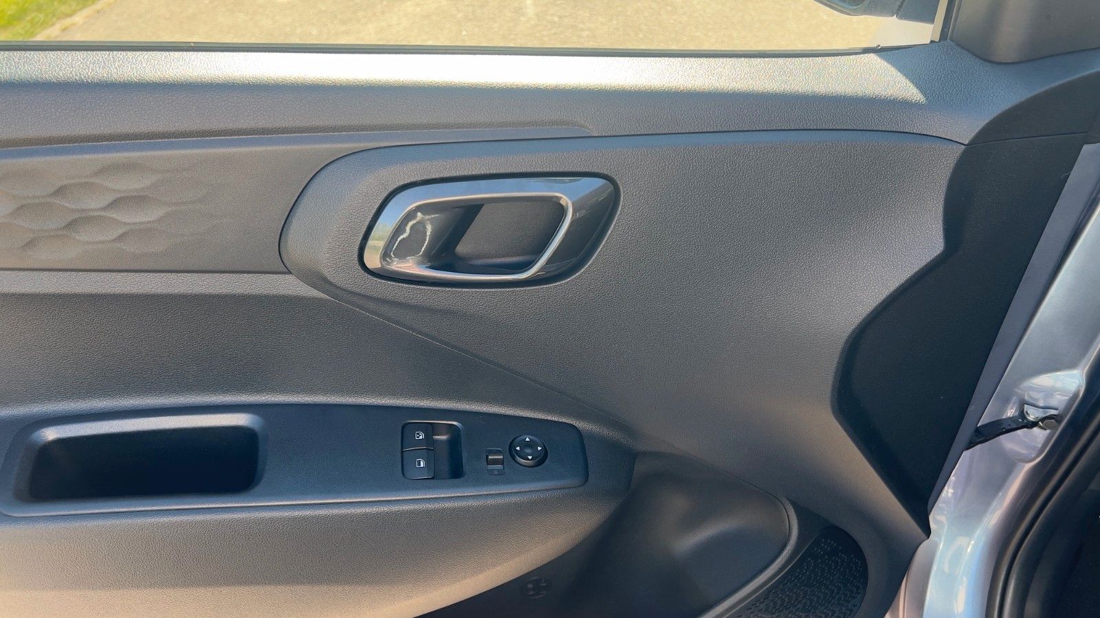 Fahrzeugabbildung Hyundai i10 1.0 Trend *Klima*Navi*CarPlay*PDC*RFKamera*