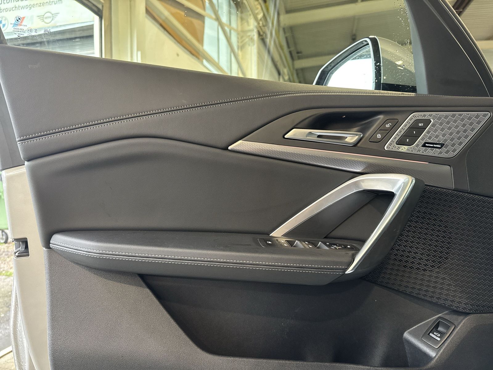 BMW iX1 - Bild 18