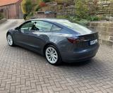 Tesla Model 3 Allradantrieb mit Dualmotor Long Ran... - Tesla Model 3 in Berlin
