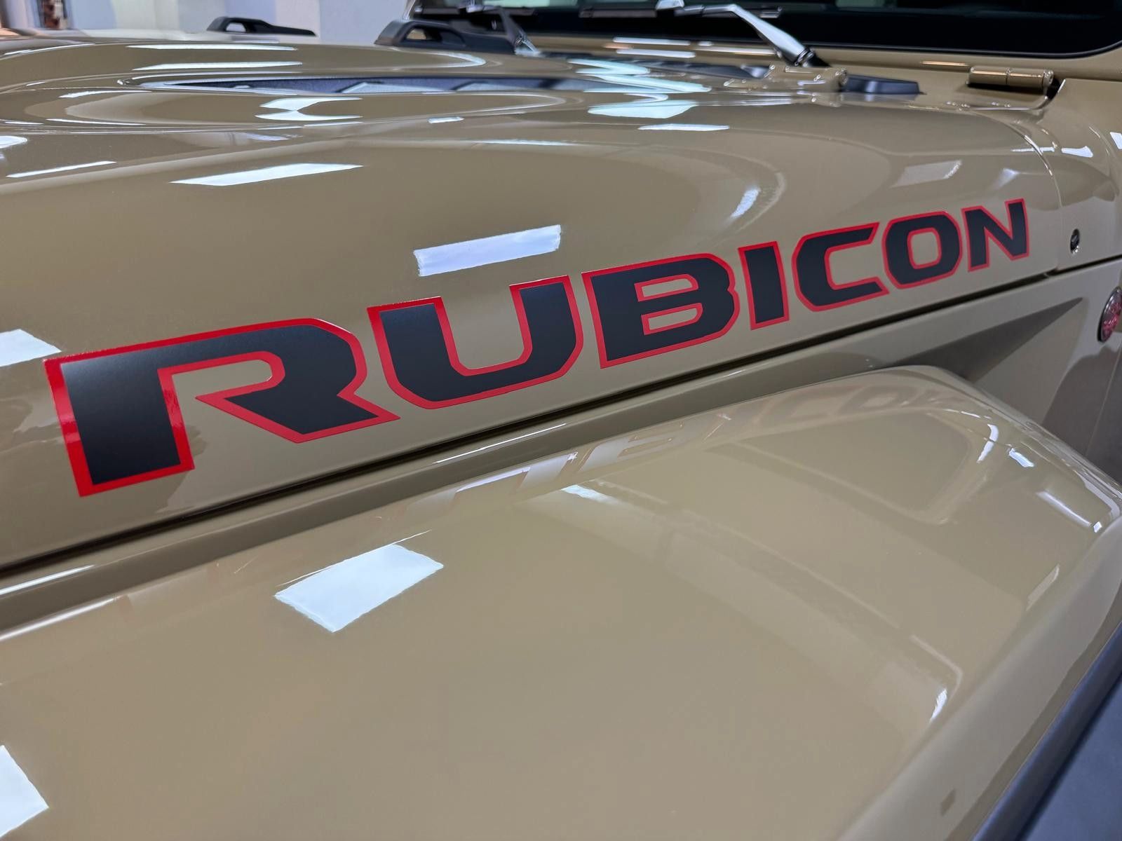 Fahrzeugabbildung Jeep RUBICON X 3.6L-V6-CAM-HARDTOP-35"