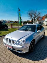 Mercedes-Benz C 220 C Sportcoupe C 220 CDI  Leder   weiß schw. - Mercedes-Benz C 220: Cdi Sportcoupe