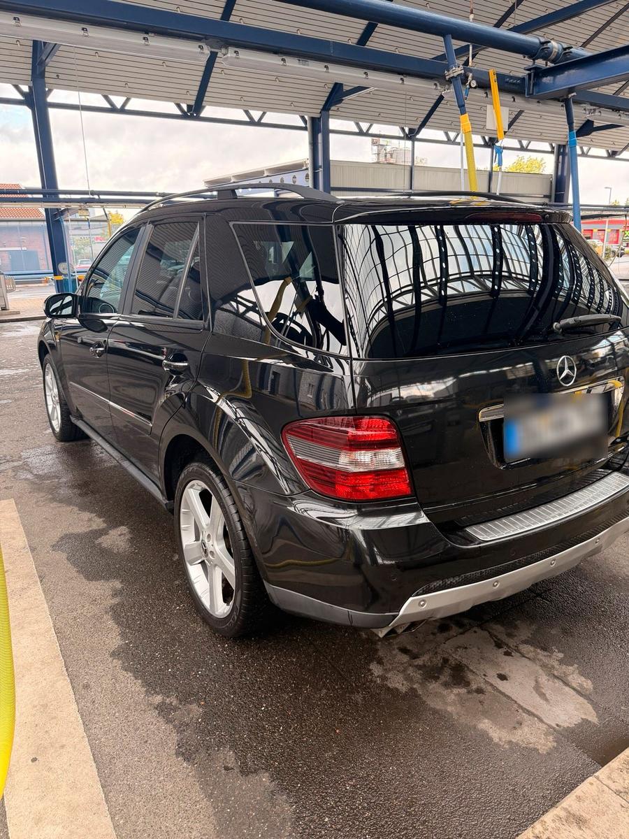 Mercedes-Benz ML420 2008 — engine 306 HP (225kW)