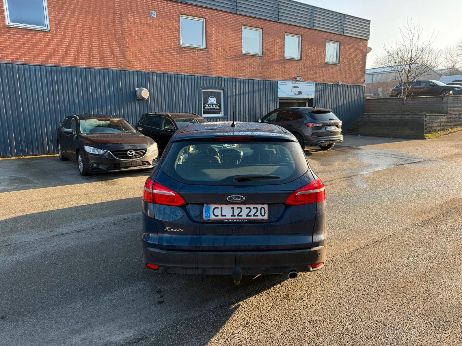 Ford Focus 2015 — photo 5