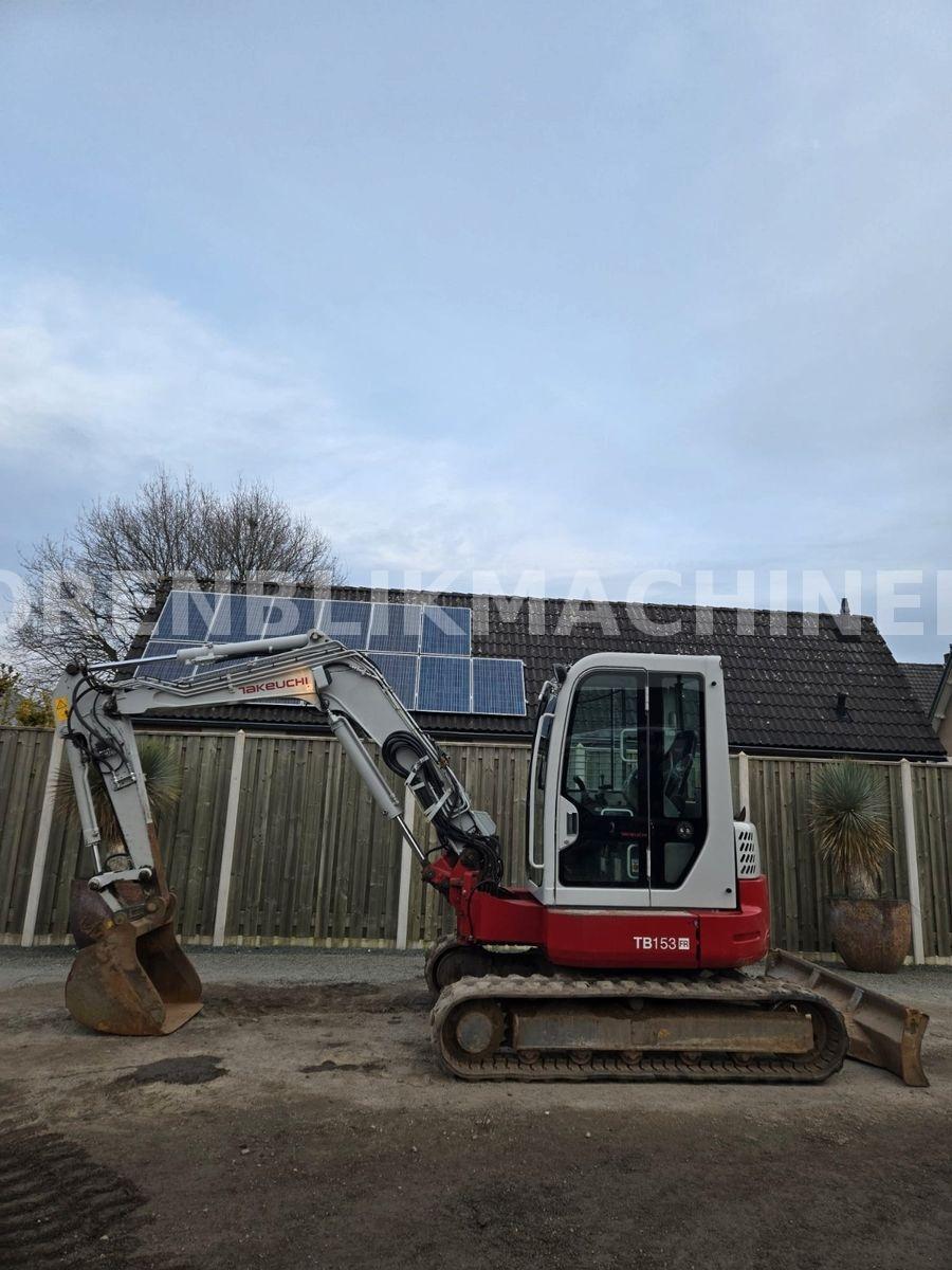 Takeuchi TB153FR