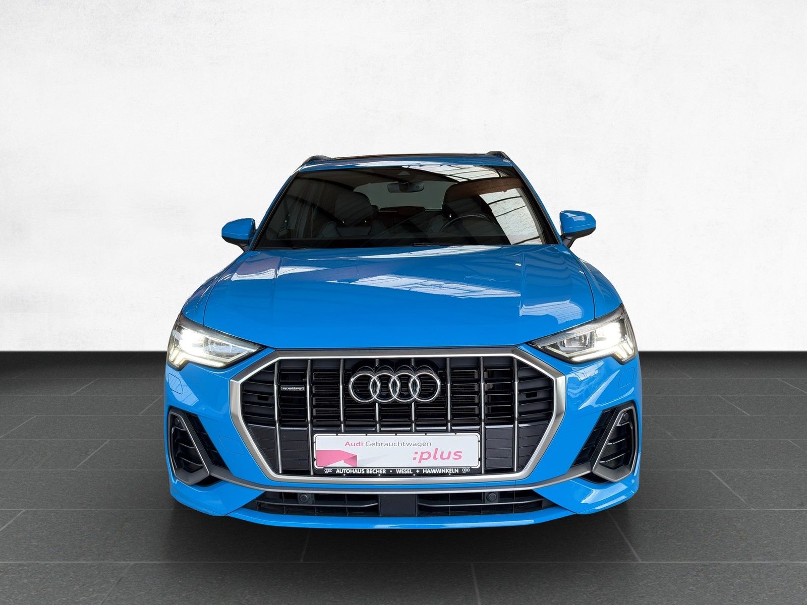 Audi Q3 S line 40 TFSI quattro S tronic /AHK/Pano/LED imagem 2
