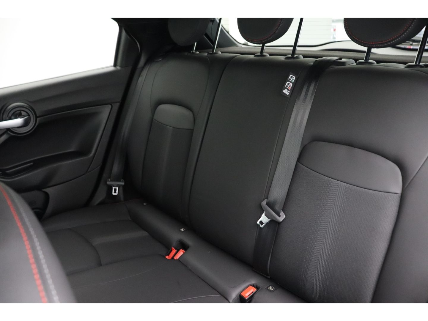 Fahrzeugabbildung Fiat 500X Sport Einparkhilfe ACC Kamera SHZ Totwinkel