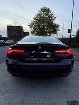 BMW M440i xDrive Coupé INDIVIDUAL|h&k| Glasdach  - gebrauchte BMW 440 aus dem Jahr 2022