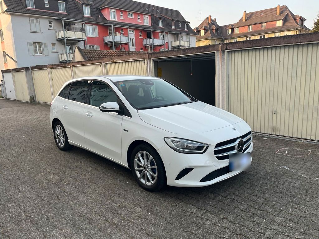 Image of Mercedes-Benz B 250