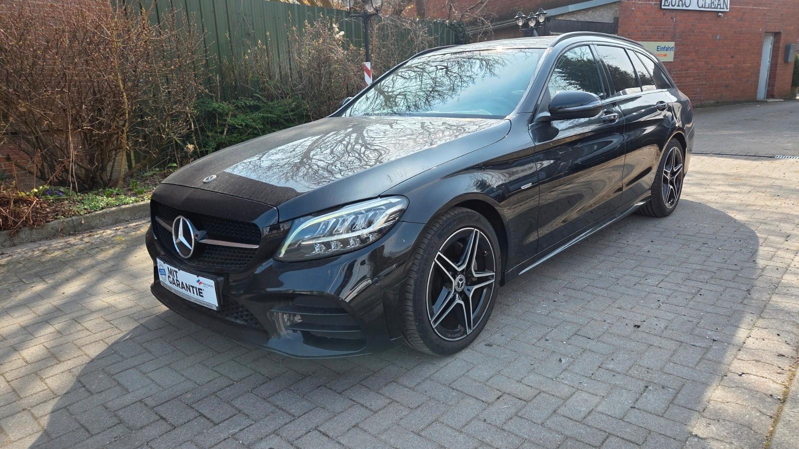 Mercedes-Benz C 220 AMG LINE/NIGHT EDITION/LEDER/NAVI/GARANTIE