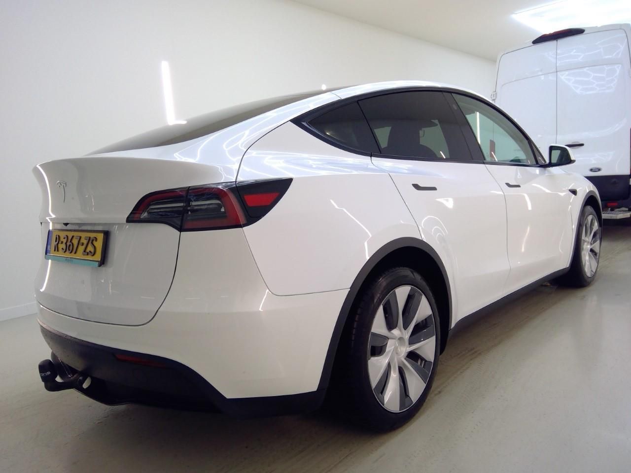 Tesla Model Y Standard RWD Plus 299pk 89.1% SoH [ TREK imagem 3