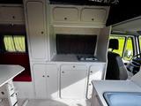 Mercedes-Benz 208 D - Behindertengerecht