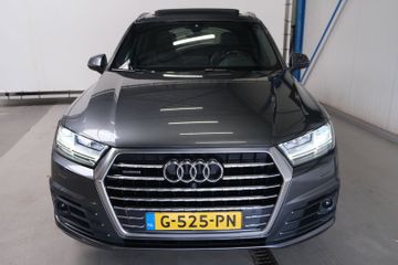 Audi Q7 - 3