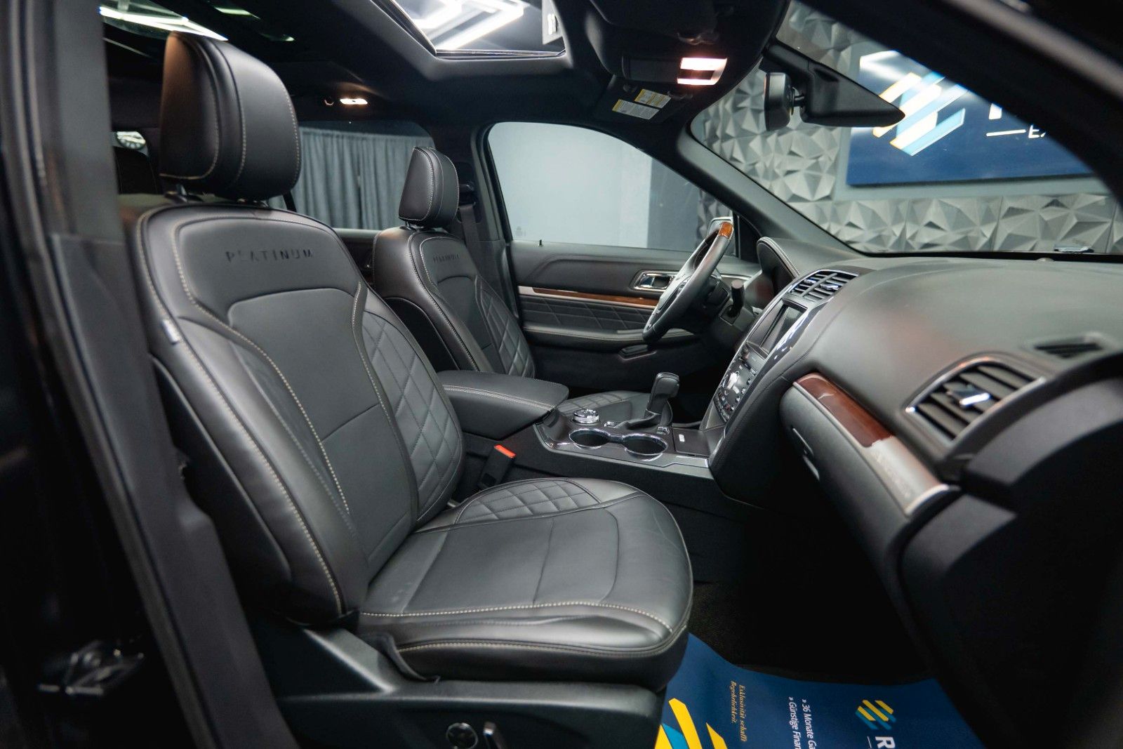 Fahrzeugabbildung Ford Explorer 3.5 V6 4x4 PLATINUM Twin-Turbo EcoBoost