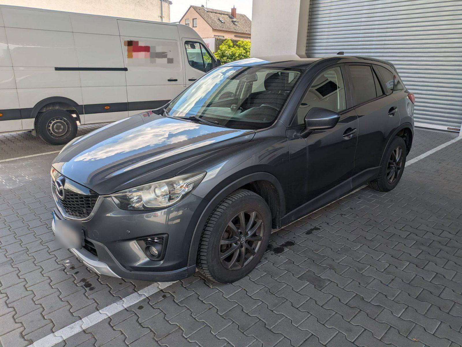 Mazda CX-5 2012 — rear view