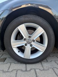Volkswagen Golf - 9