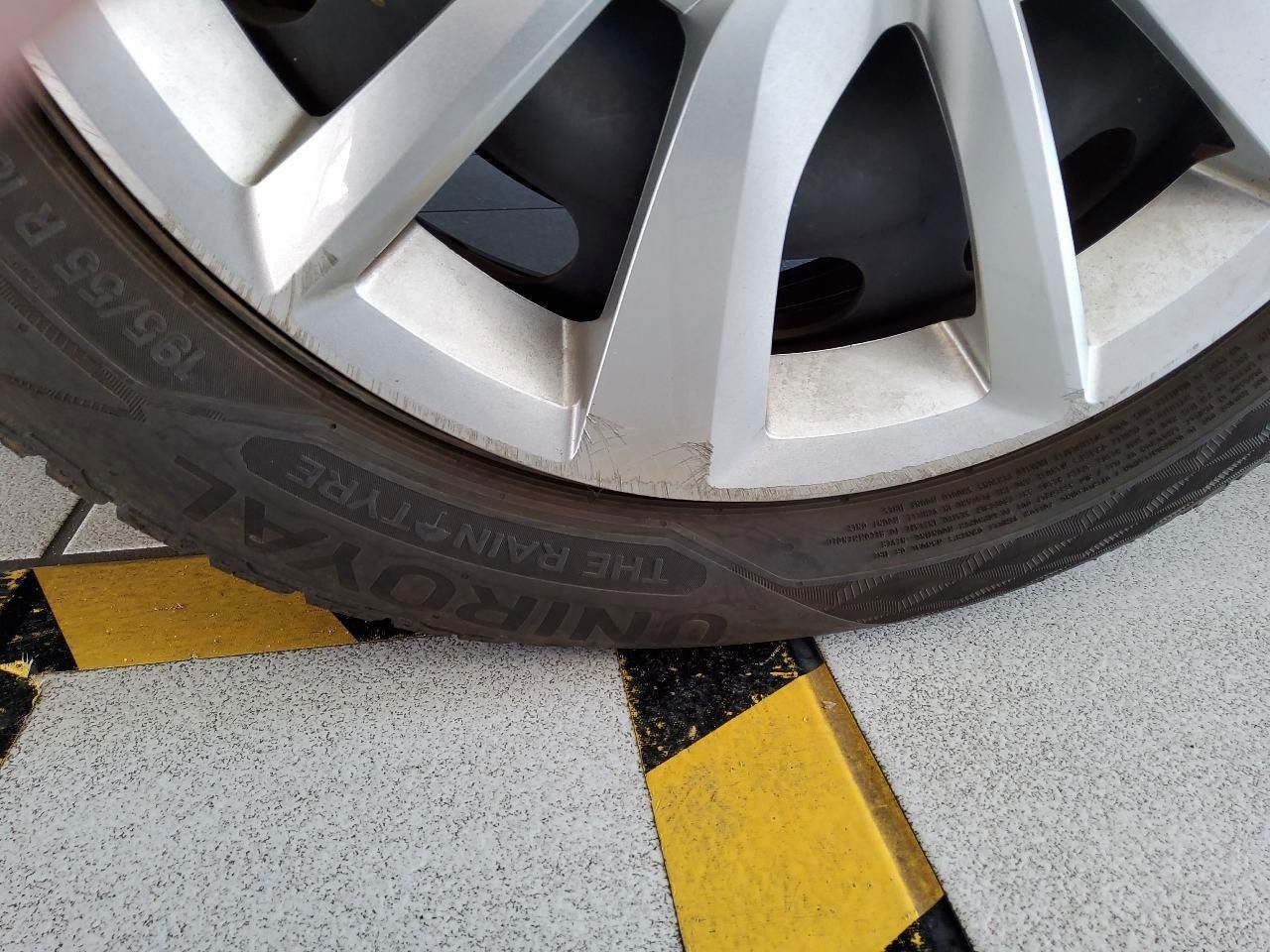 Fahrzeugabbildung Opel Corsa-e  EDITION 7,4kw/PDC/Allwetter/SolarProtec